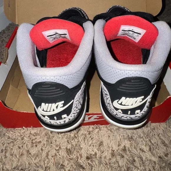 Nike Black and Gray Men's Shoes - Picture 3 of 5